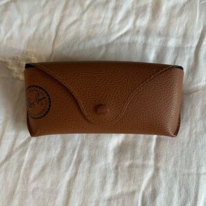 Ray-Ban Brown Sunglasses Case‎